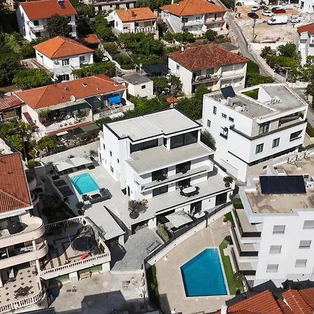 Апартаменти Lavea