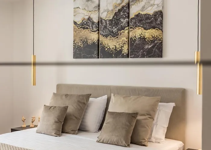 Lavea * טרוגיר