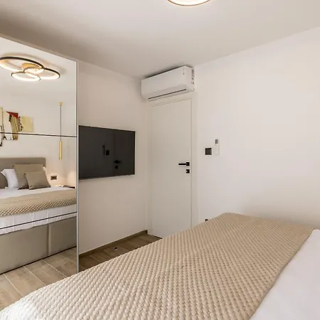 Lavea Διαμέρισμα Τρογκίρ